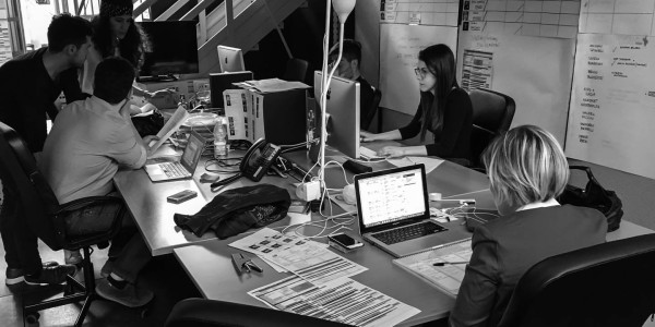 Constitución de Sociedades Deltebre · Creación de Empresa